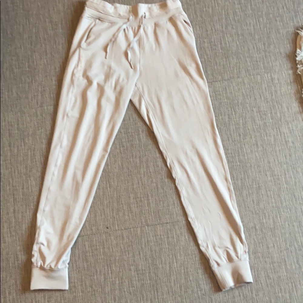Balance Athletica joggers